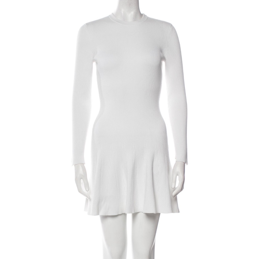 Elegant White Knit Dress